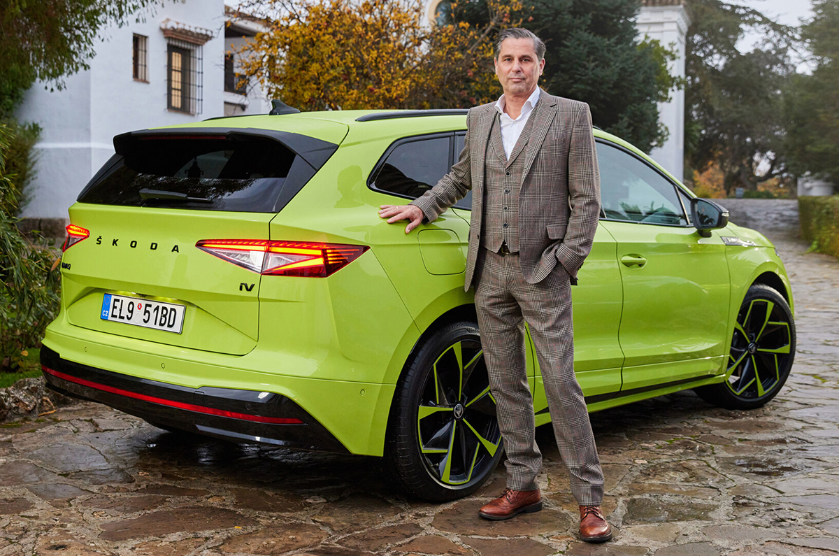 Skoda Enyaq RS iV rear quarter.