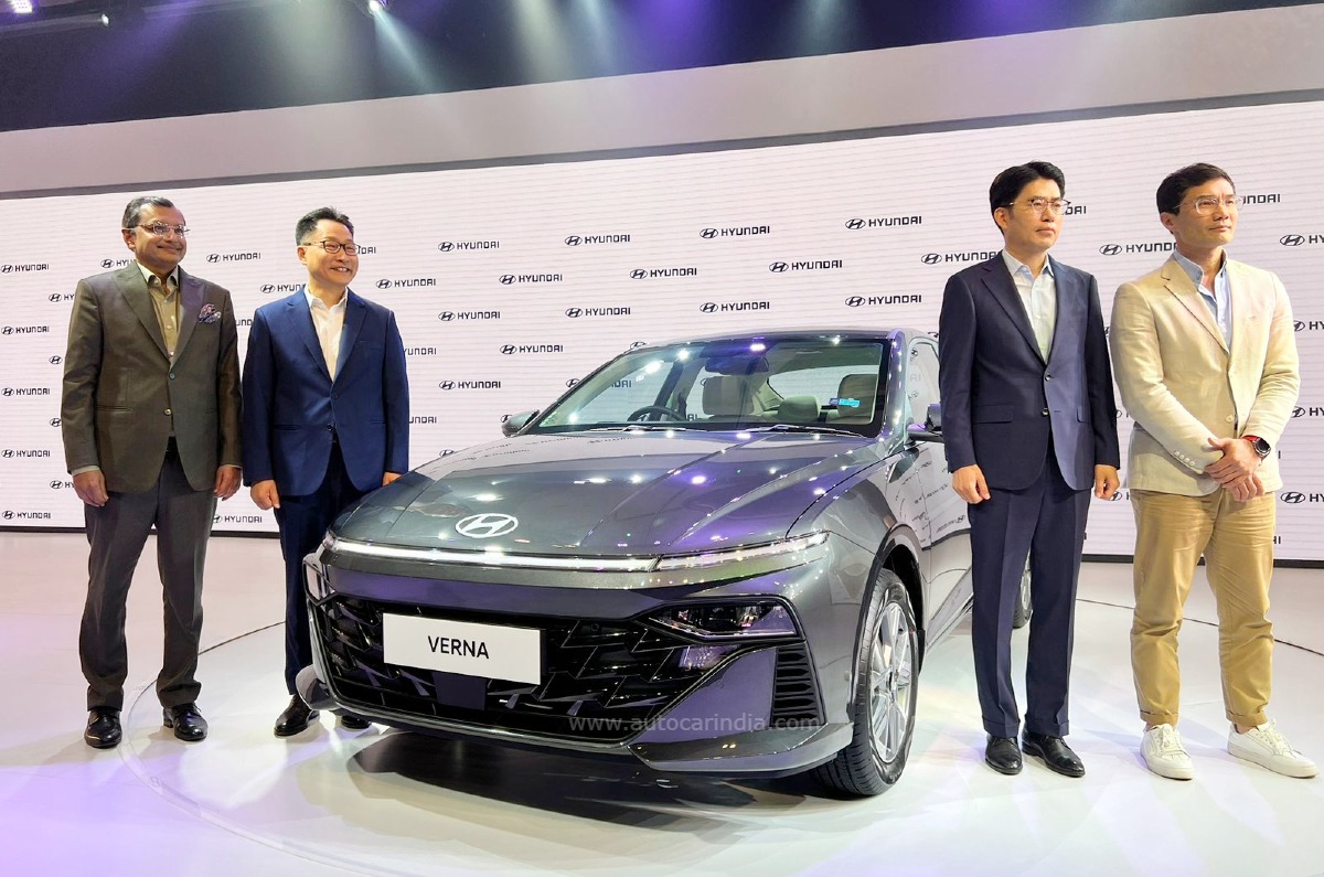 Hyundai Verna front. price, features