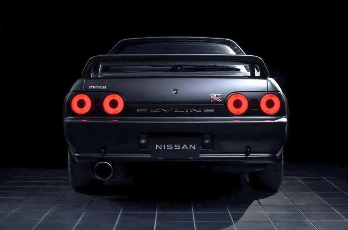 Nissan R32 EV