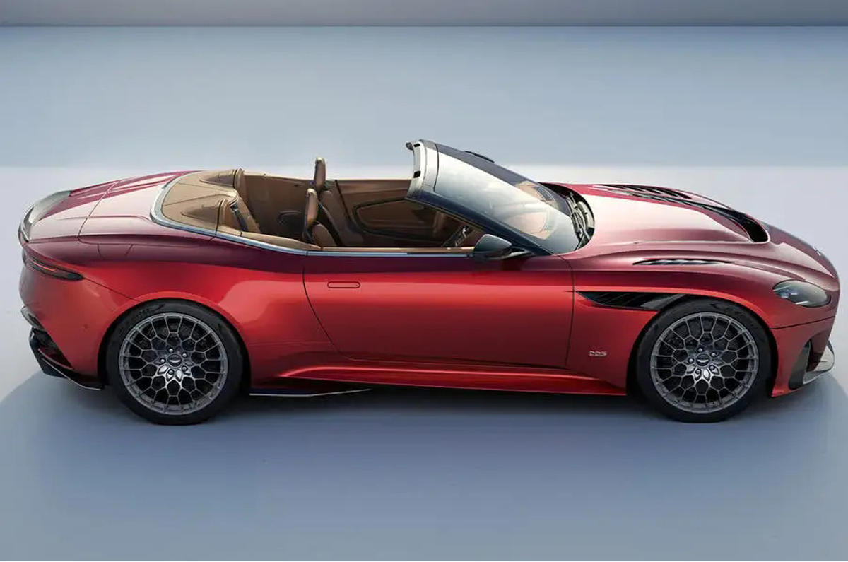 Aston Martin DBS 770 Volante