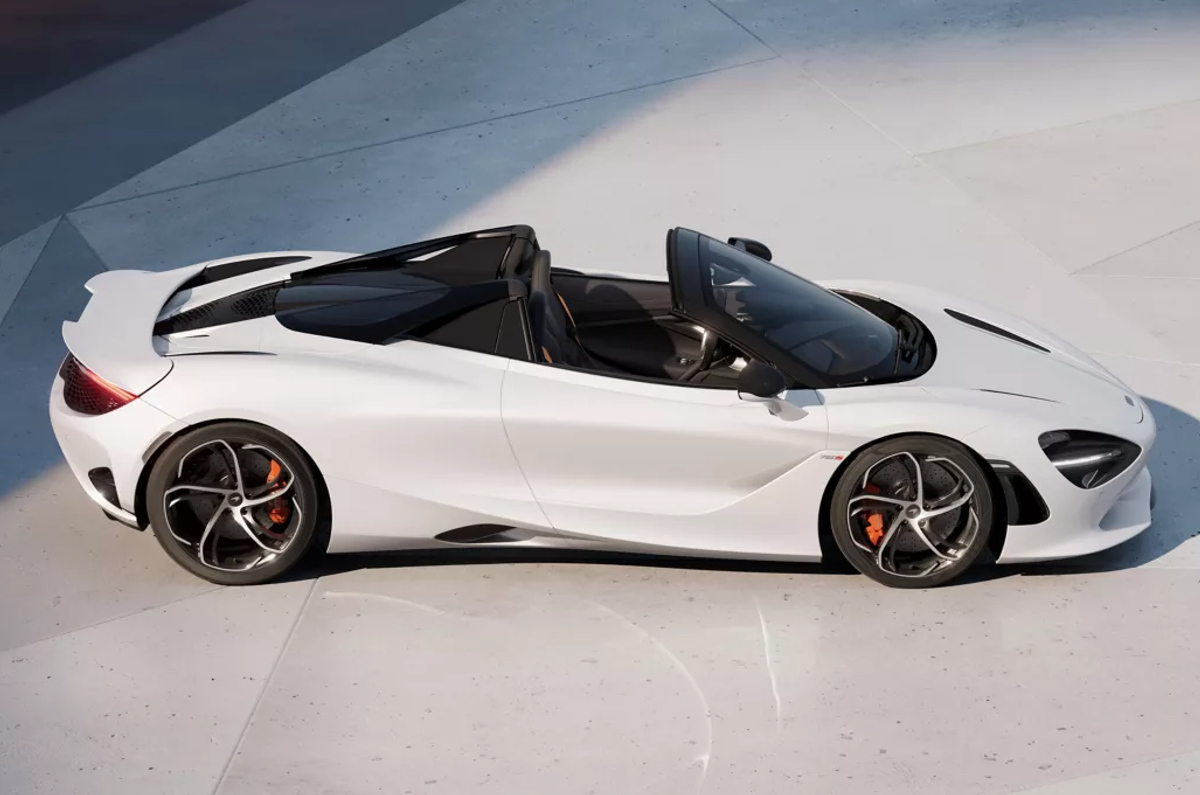 McLaren 750S Spider side