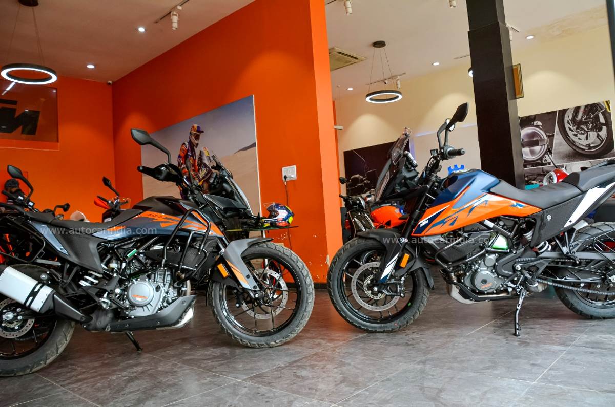 KTM 390 Adventure V low seat height variant priced at Rs 3.38 lakh