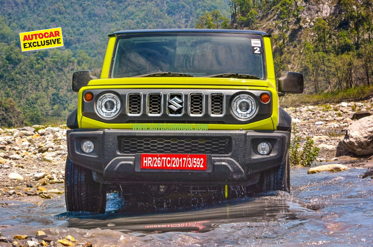 Jimny 5-door front in water