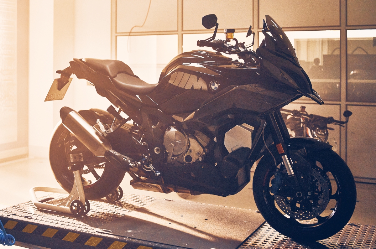 BMW S 1000 XR price, M variant under development.