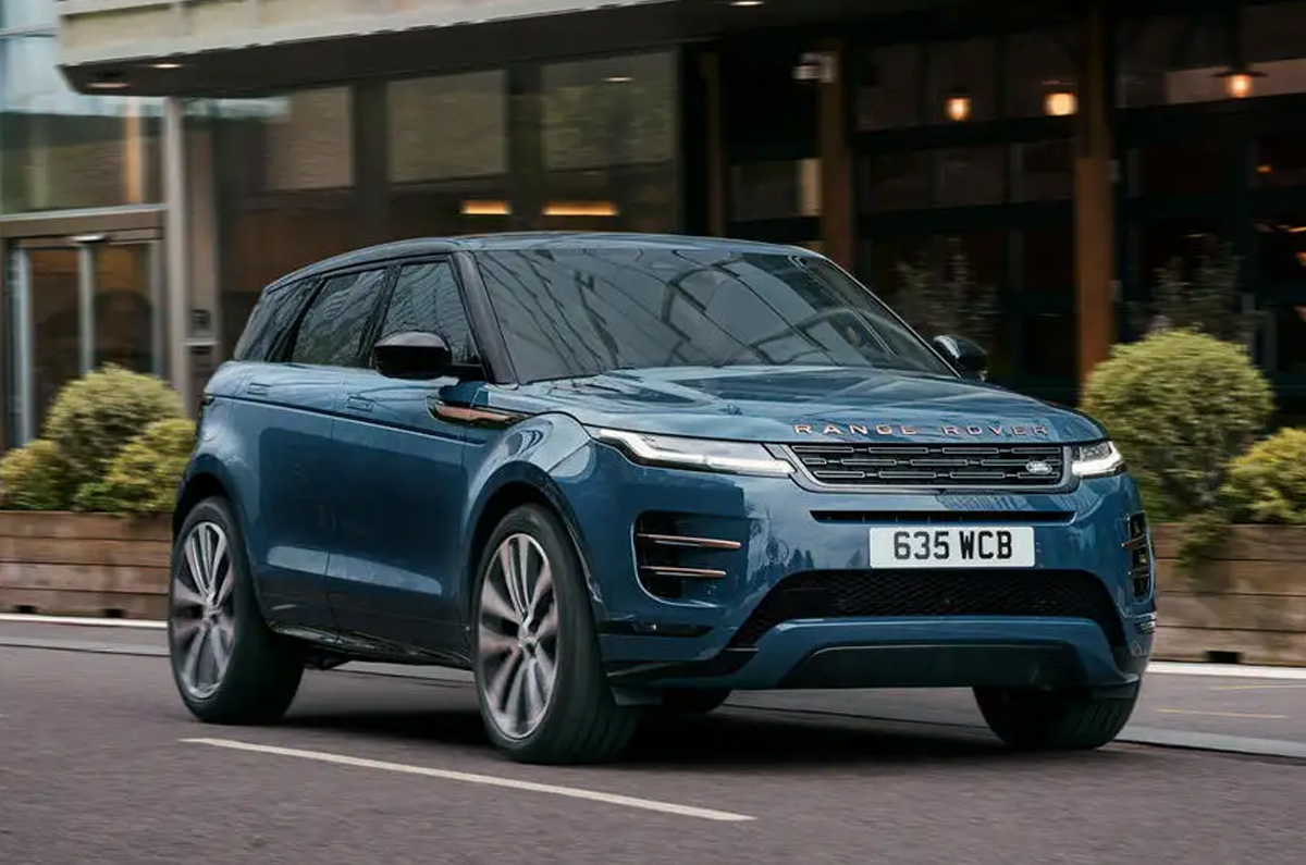 2023 Range Rover Evoque front quarter 2023 Range Rover Evoque front quarter