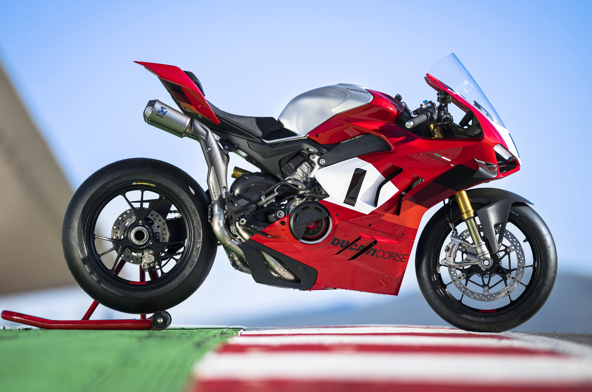Ducati Panigale V4R static image