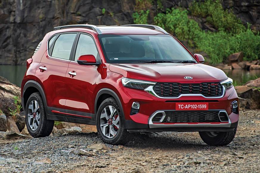 Kia Sonet front quarter