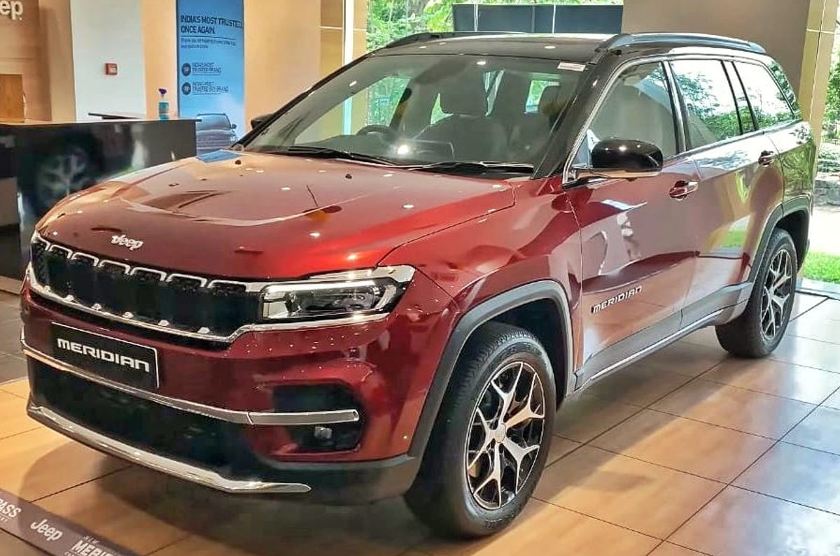 Jeep Meridian base variants axed; prices start at Rs&#160;32.95&#160;lakh