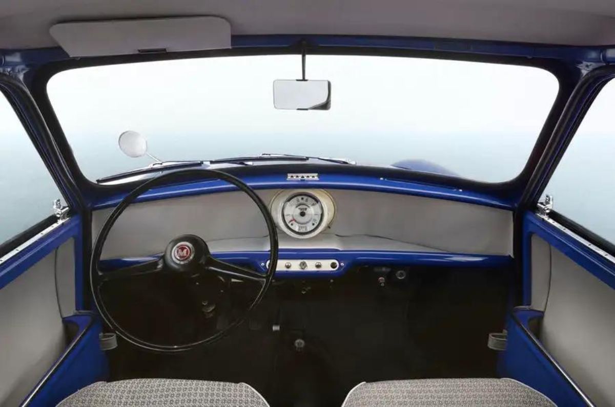 Original 1959 Mini interior