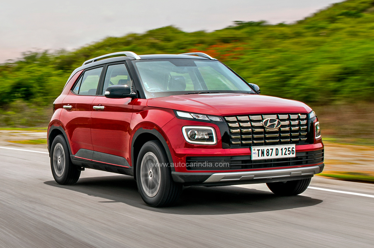 Hyundai Venue front quarter 