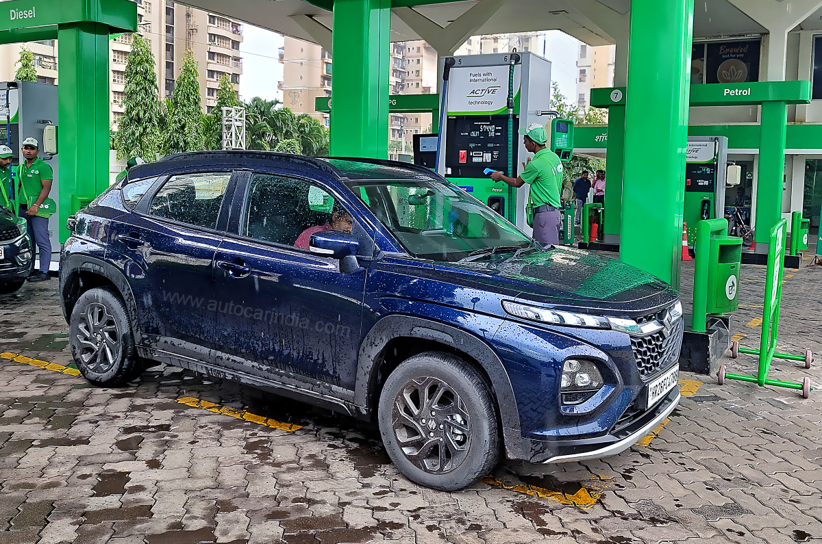 maruti-suzuki-fronx-1-2-petrol-auto-mileage-price-and-specs-autocar