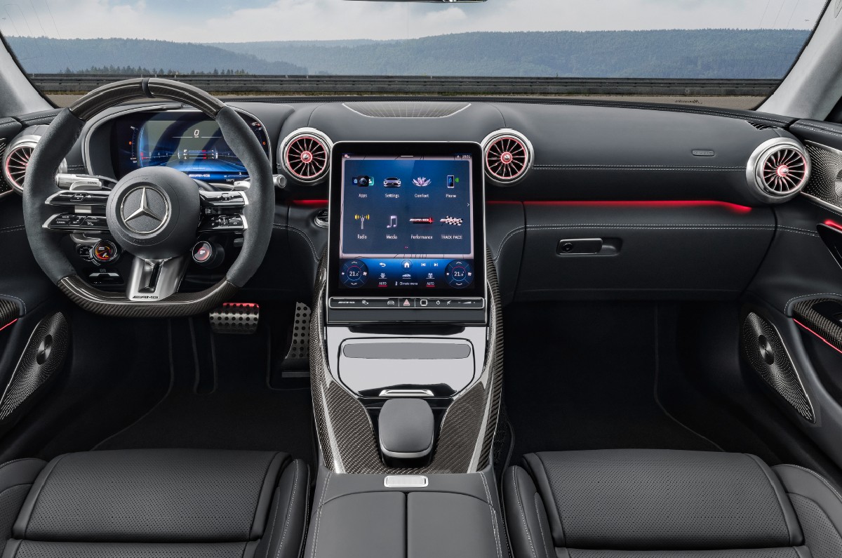 New Mercedes-AMG GT interior
