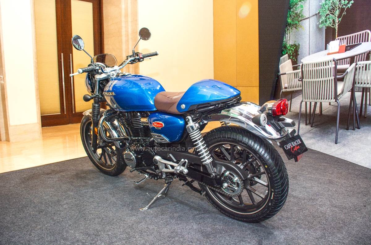 Honda CB350 price, 10 year warranty, features, colours.