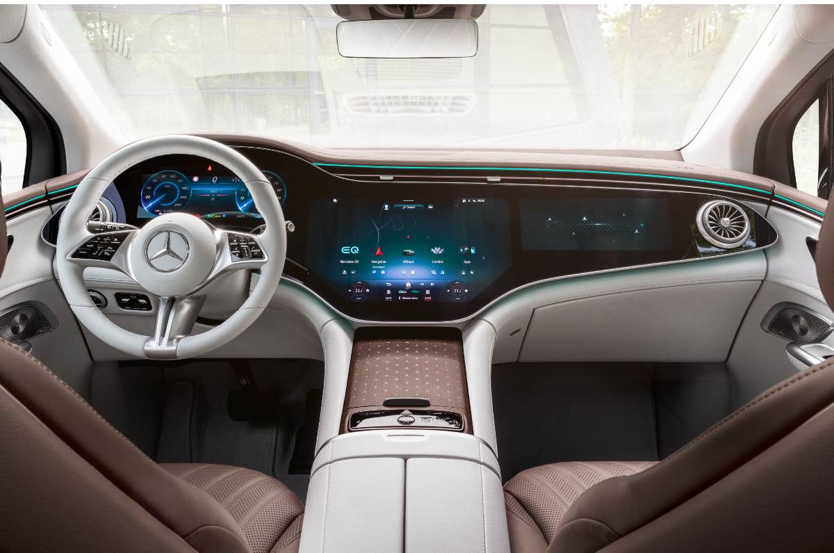 Mercedes EQE SUV interior Mercedes EQE SUV interior