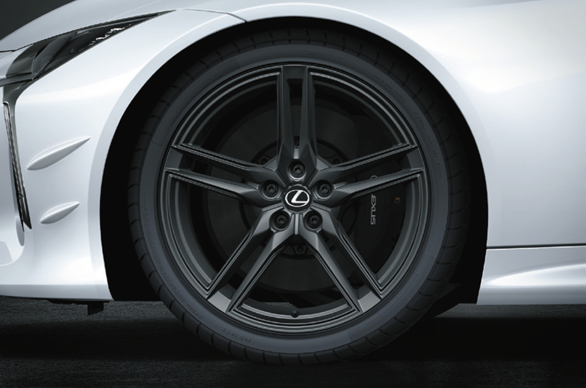 Lexus LC500h Limited Edition  alloy wheels