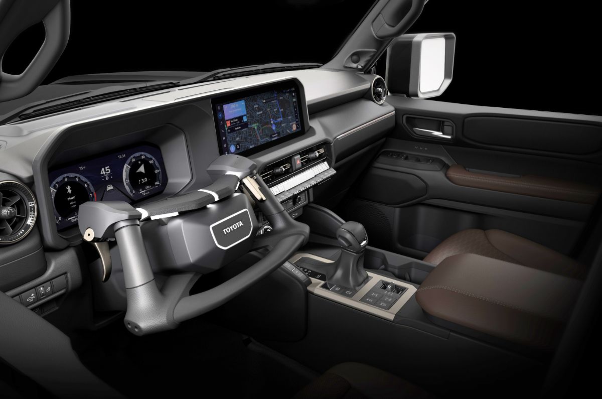 Toyota Land Cruiser Prado with yoke-like steering 