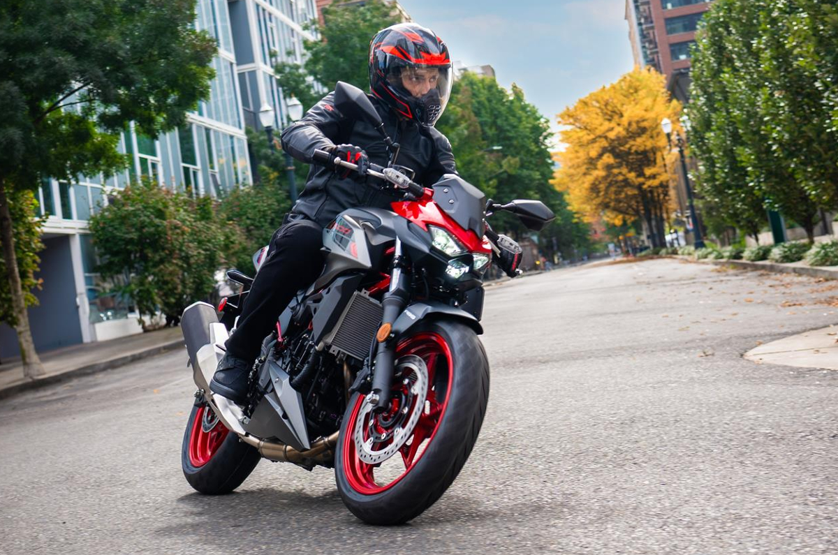 Kawasaki Ninja 500, Z500 unveiled at EICMA 2023 - Image 2