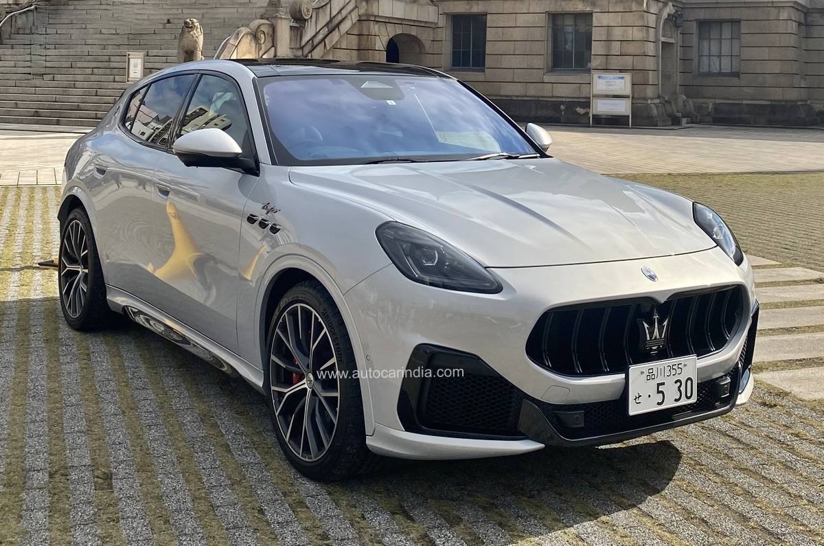 Maserati Grecale front quarter 