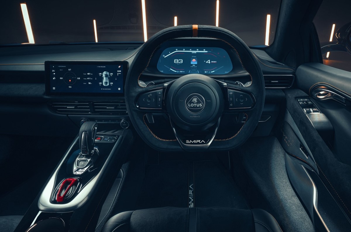 Lotus Emira interior