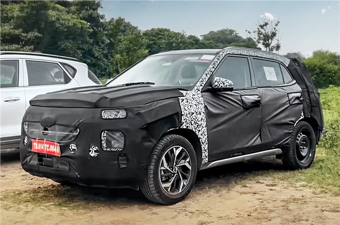 Hyundai Creta facelift spied