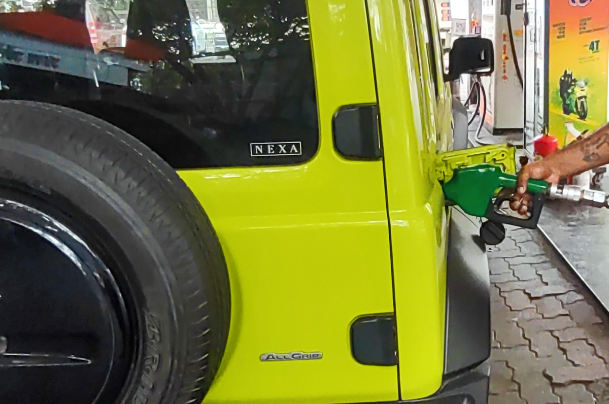 Maruti Suzuki Jimny fuel filling