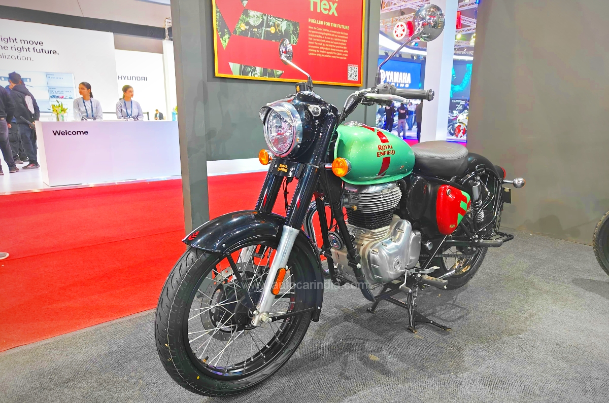 Royal Enfield Classic 350 flex fuel shown at Bharat Mobility Global Expo 2024