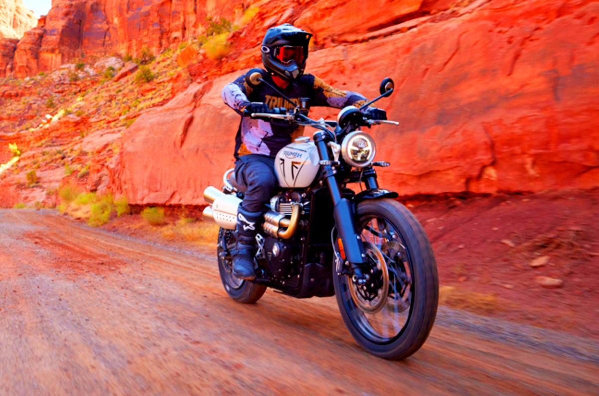 Triumph Scrambler price, new 1200cc model, seat height, tubeless tyres. 