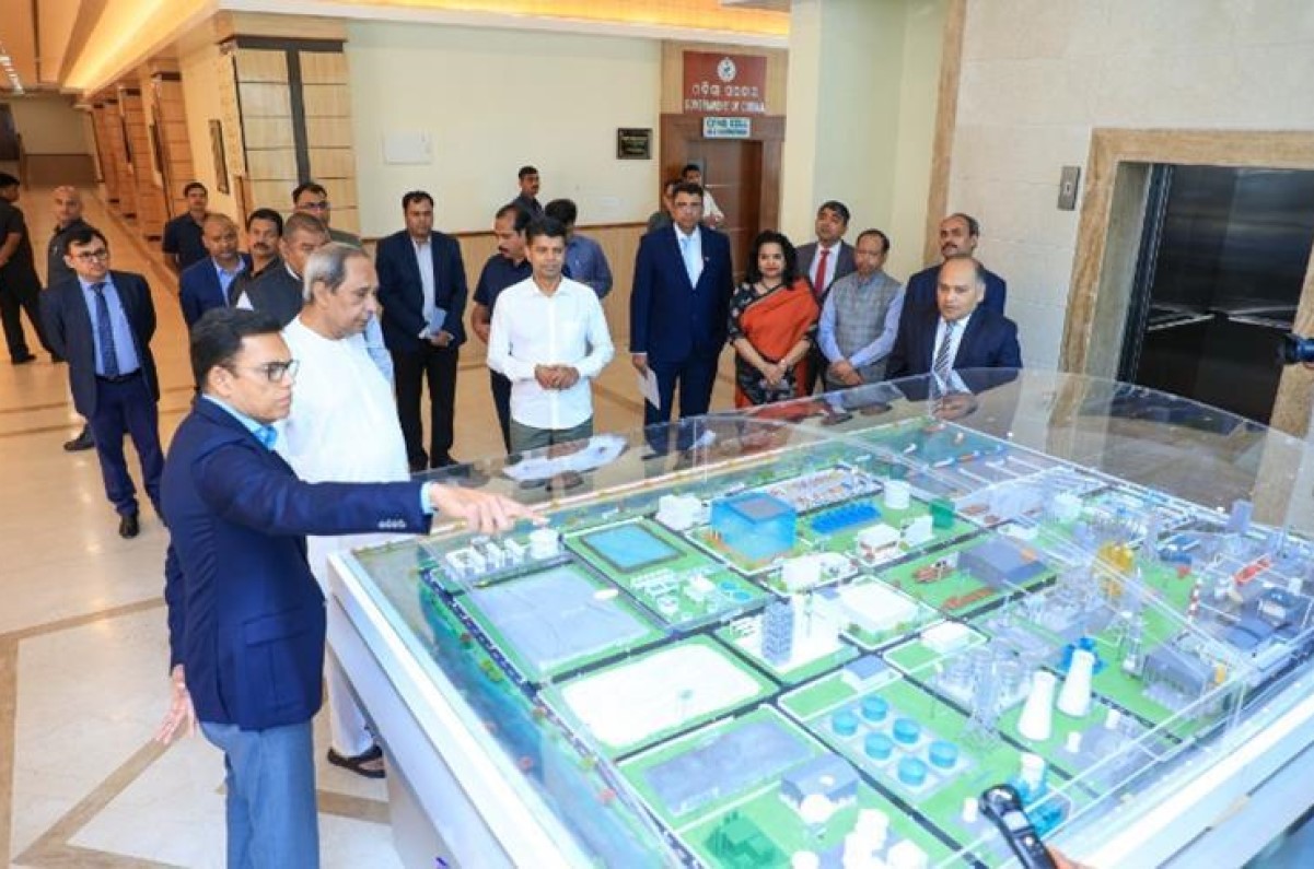 Sajjan Jindal, Chairman of JSW Group, with Naveen Patnaik, Chief Minister of Odisha. Sajjan Jindal, Chairman of JSW Group, with Naveen Patnaik, Chief Minister of Odisha.