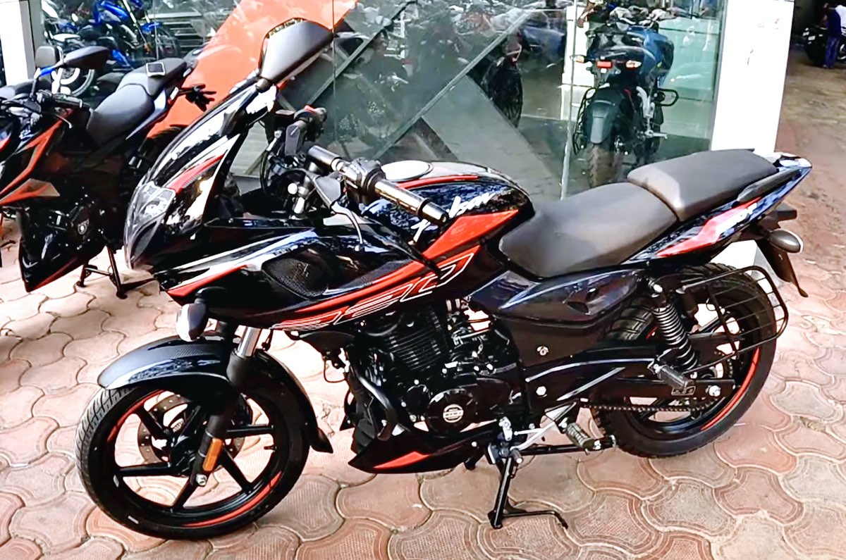 Bajaj Pulsar, Bajaj Pulsar spied, Bajaj Pulsar updates