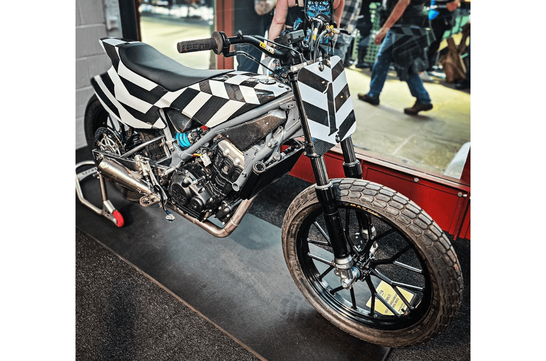 Royal Enfield Himalayan, Flat Tracker 450, engine