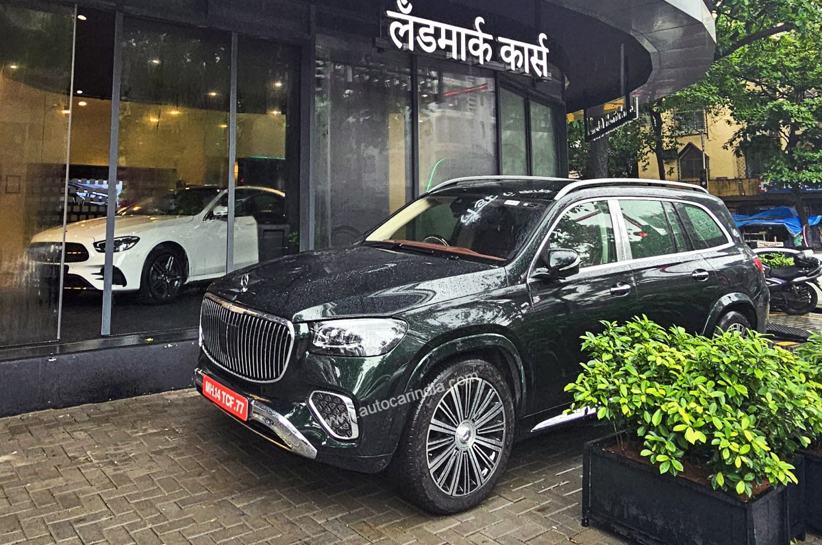 Luxury carmakers record growth in H1 2024 despite slowdown in mass segments