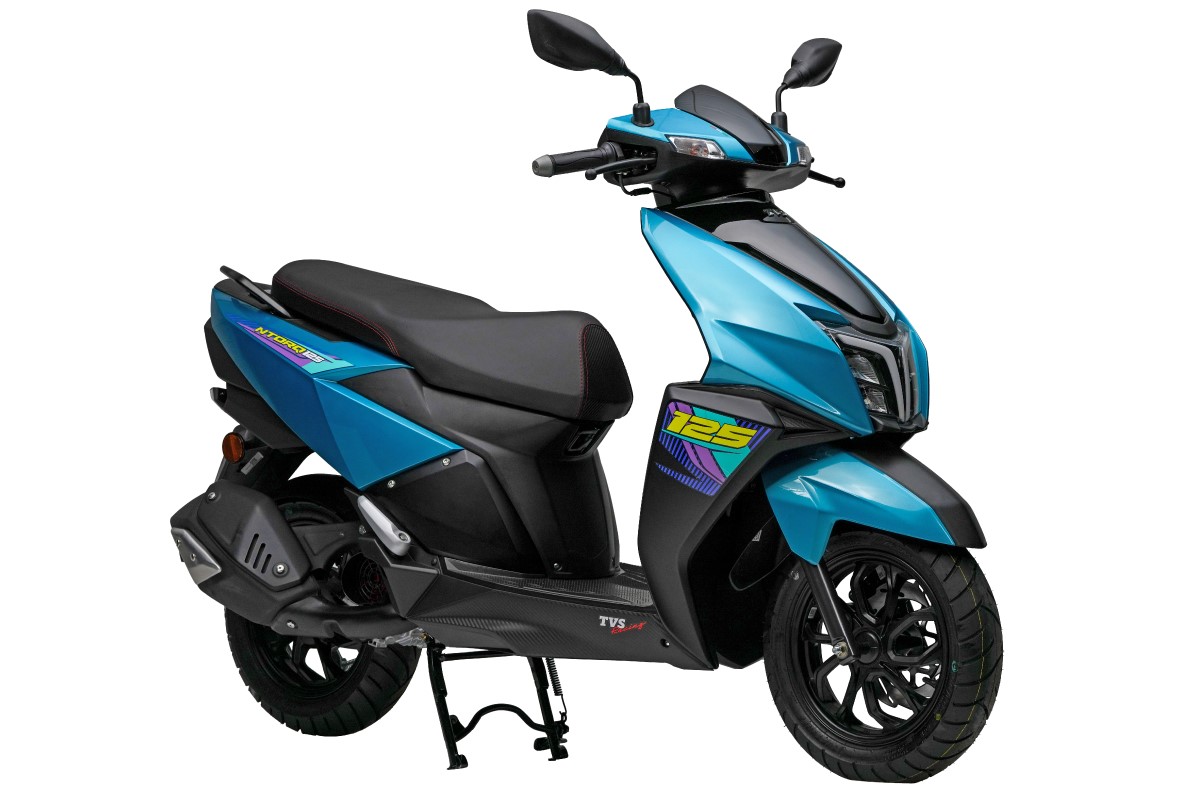 TVS Ntorq in Turquoise