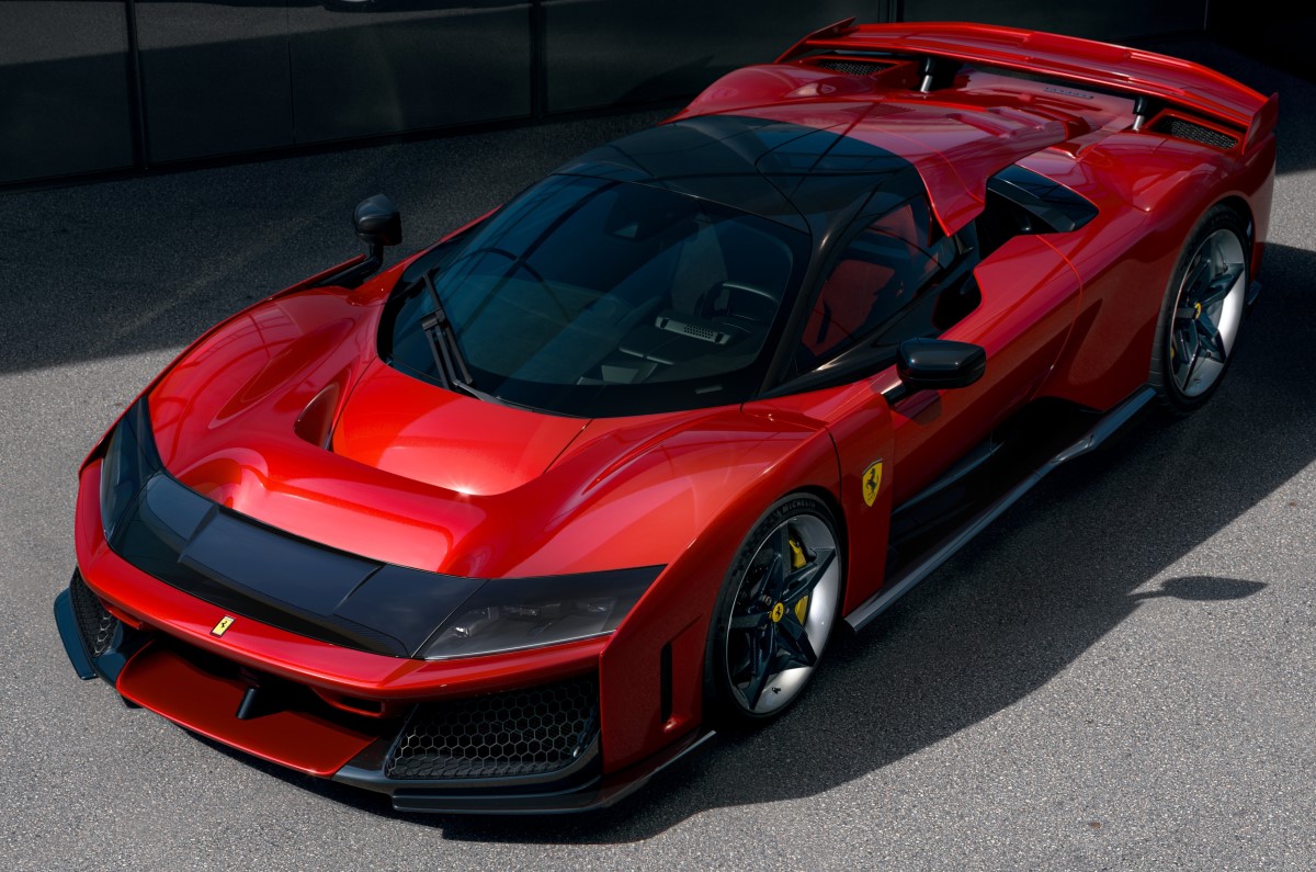 Ferrari F80 revealed, succeeds LaFerrari - Image 1