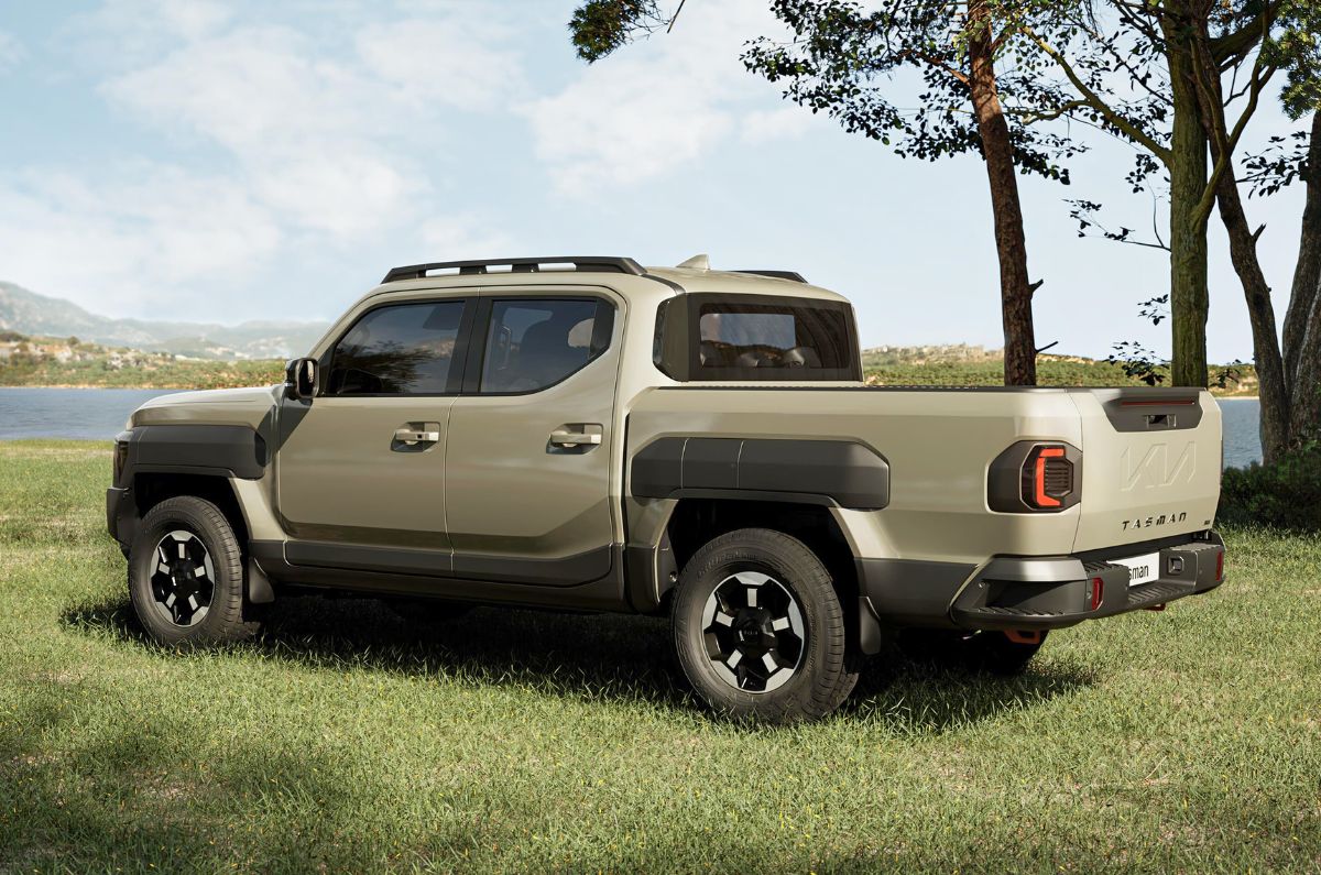 Kia Tasman revealed as brand's first ever pickup