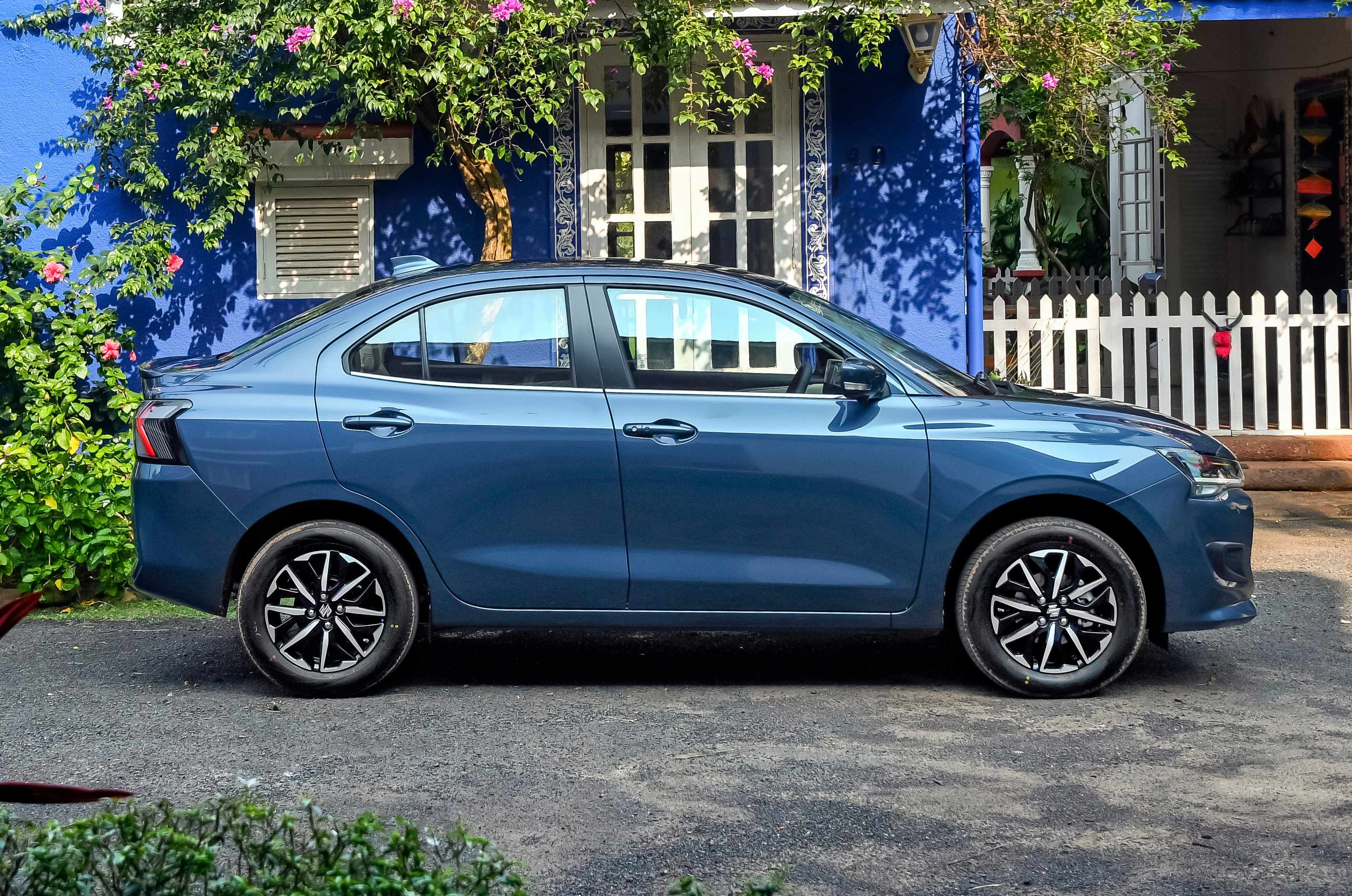 2024 Maruti Dzire side static