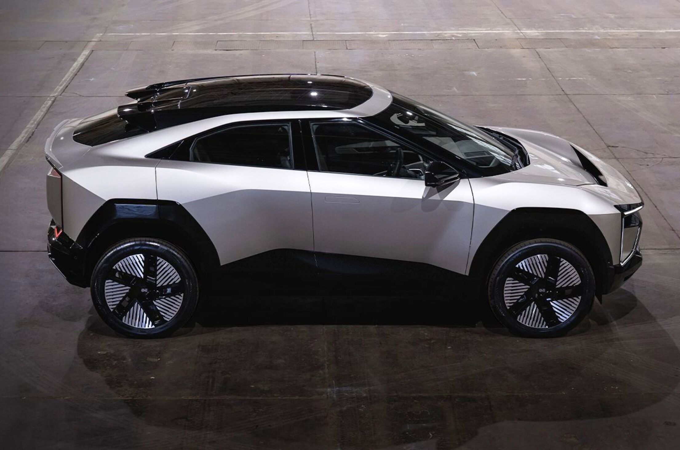 Mahindra BE 6e side profile