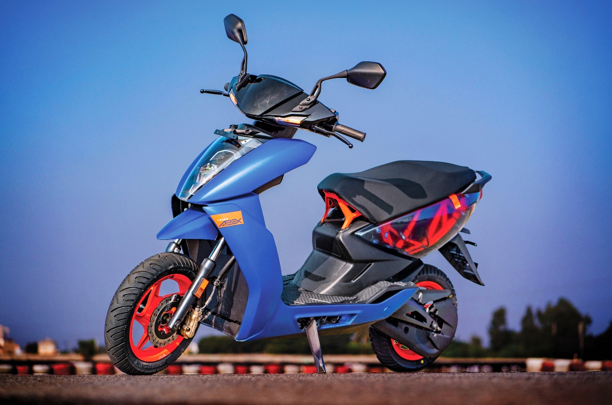 Ather 450X price, range, features, colours
