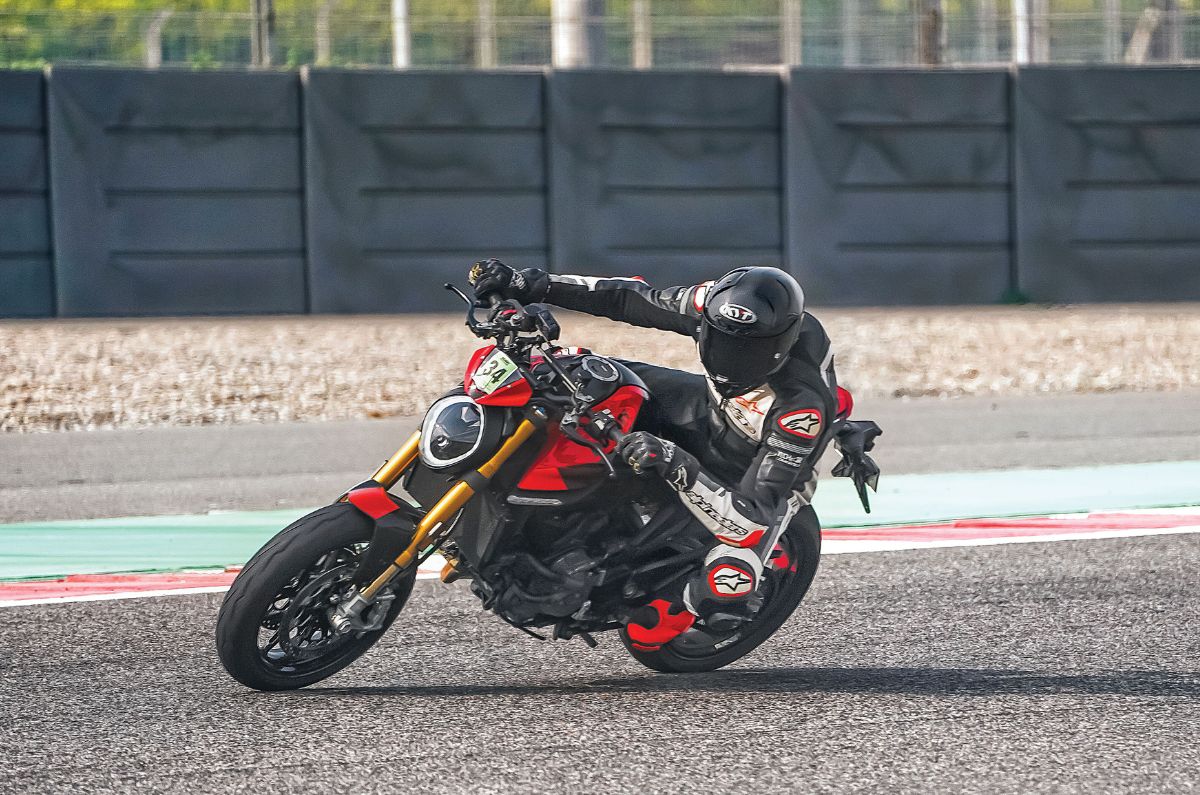 KYT KX-1 Race GP helmet KYT KX-1 Race GP helmet