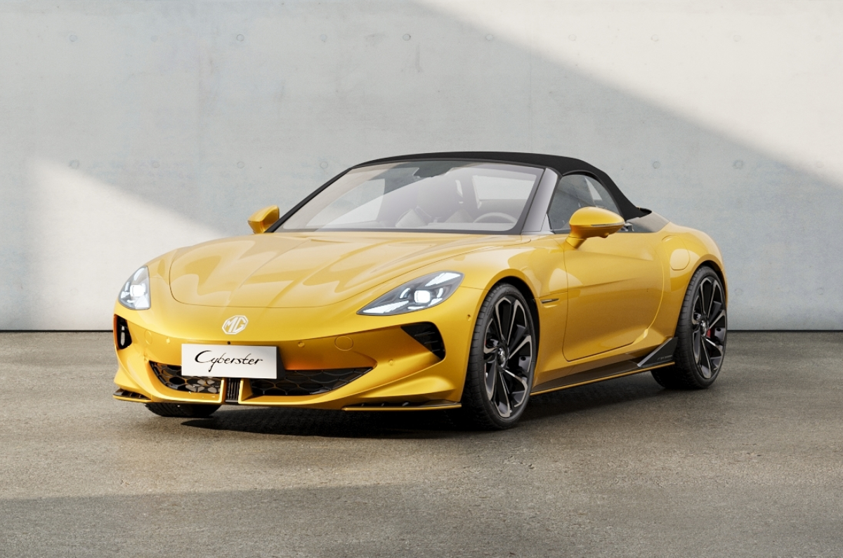 MG Cyberster in yellow MG Cyberster in yellow