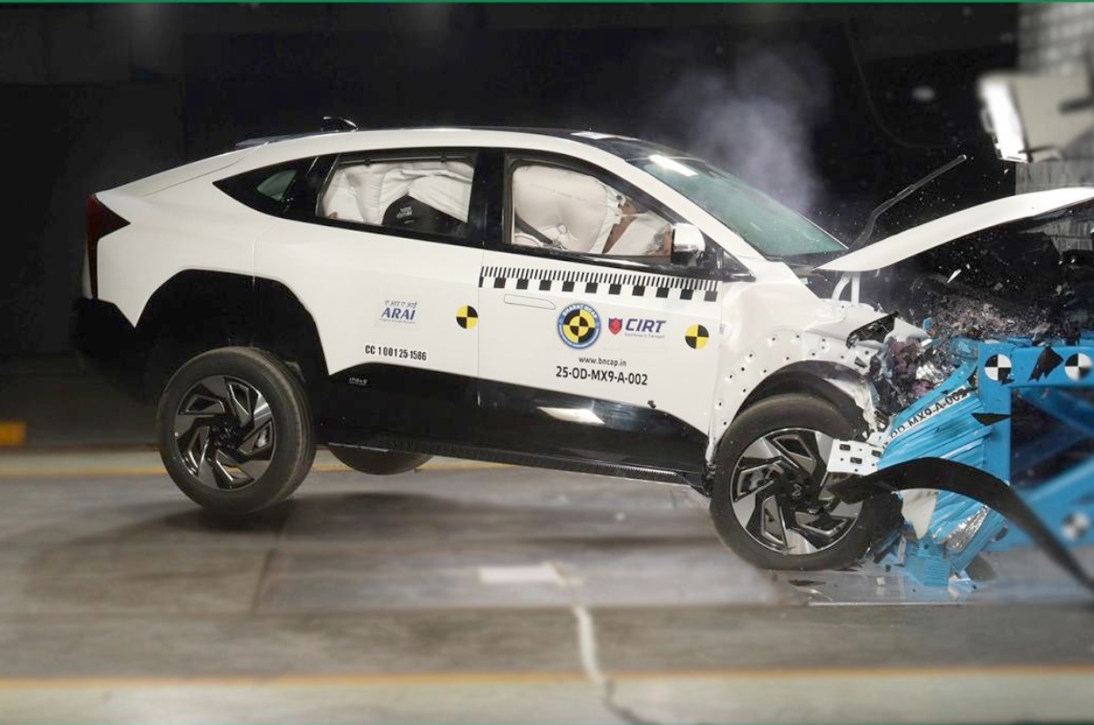 Mahindra XEV 9e BNCAP front impact