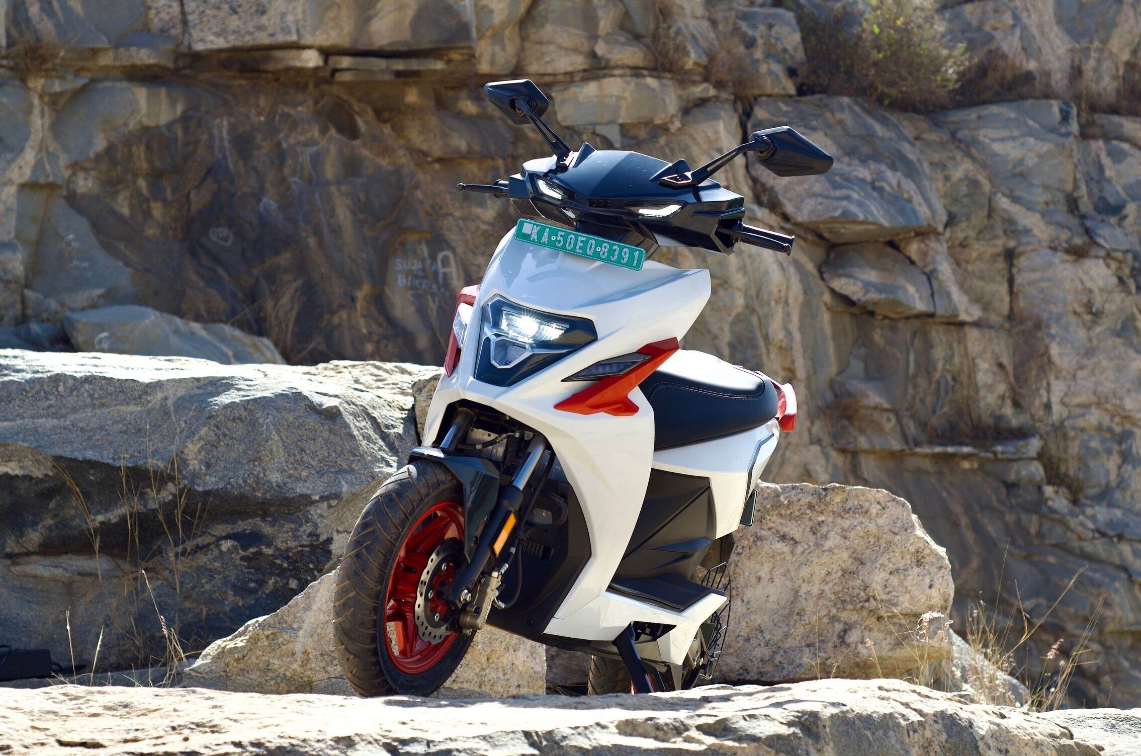 Simple One electric scooter updated, priced at Rs 1.66 lakh