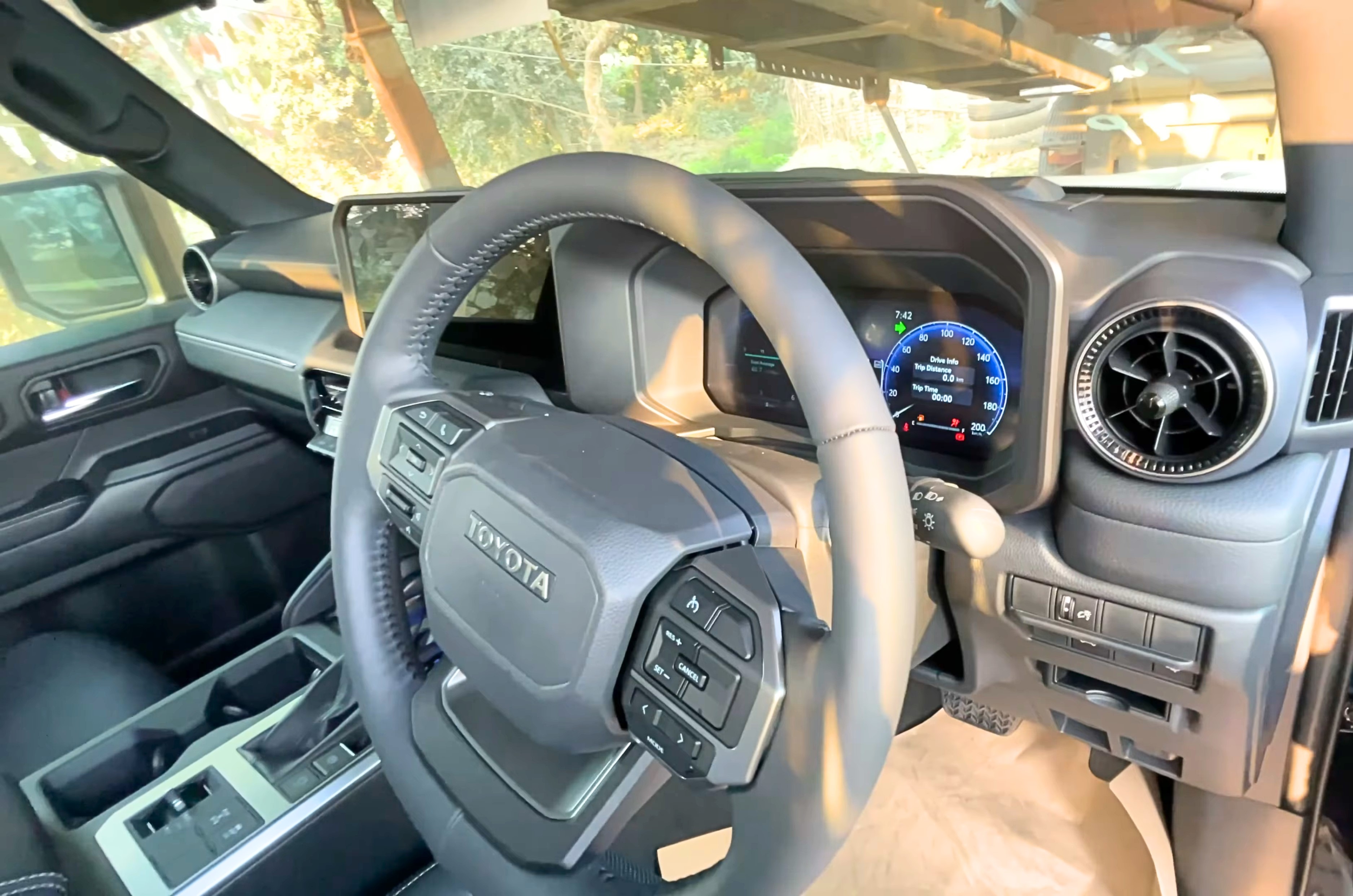 Toyota Land Cruiser Prado interior