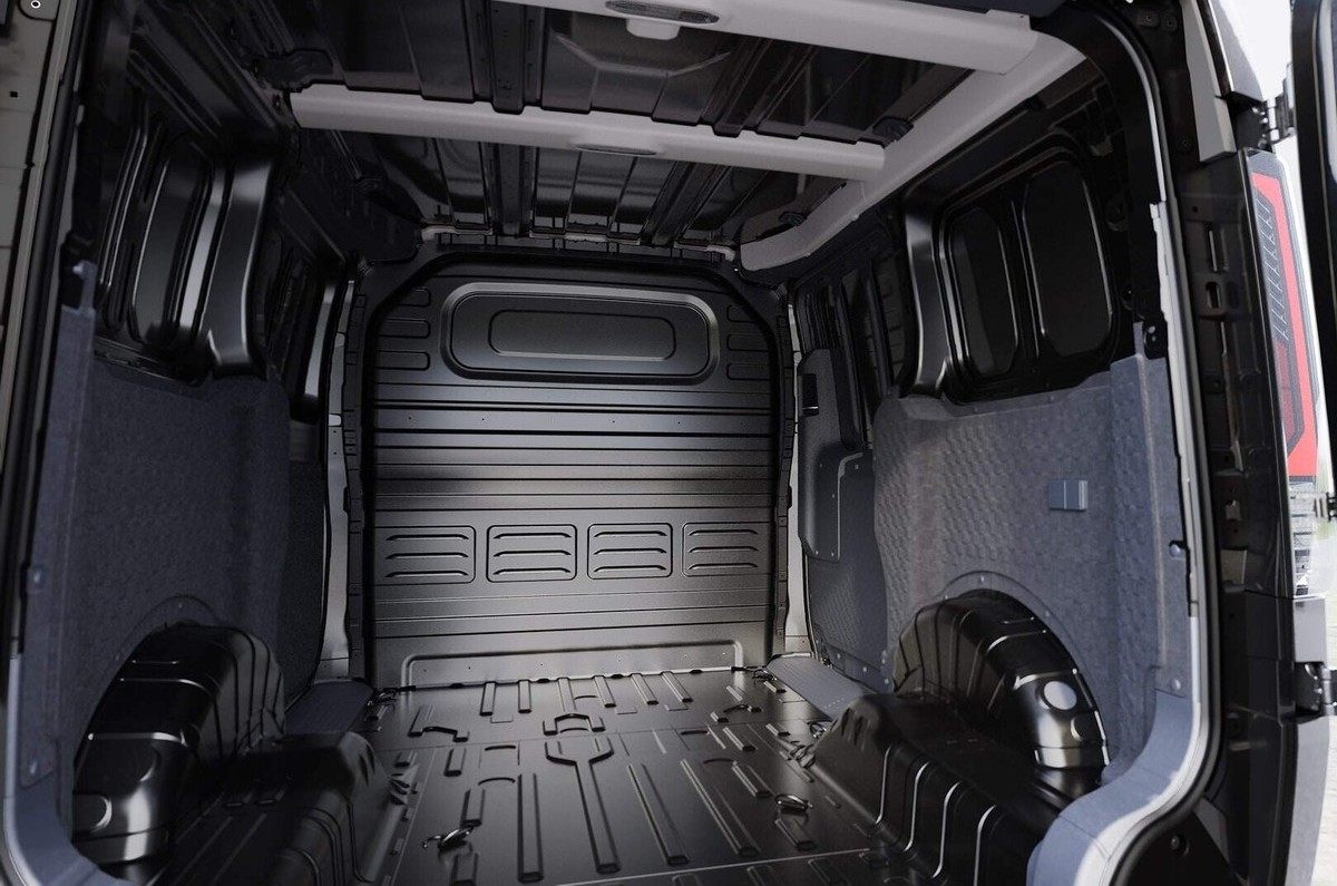 kia pv5 cargo electric van load bay