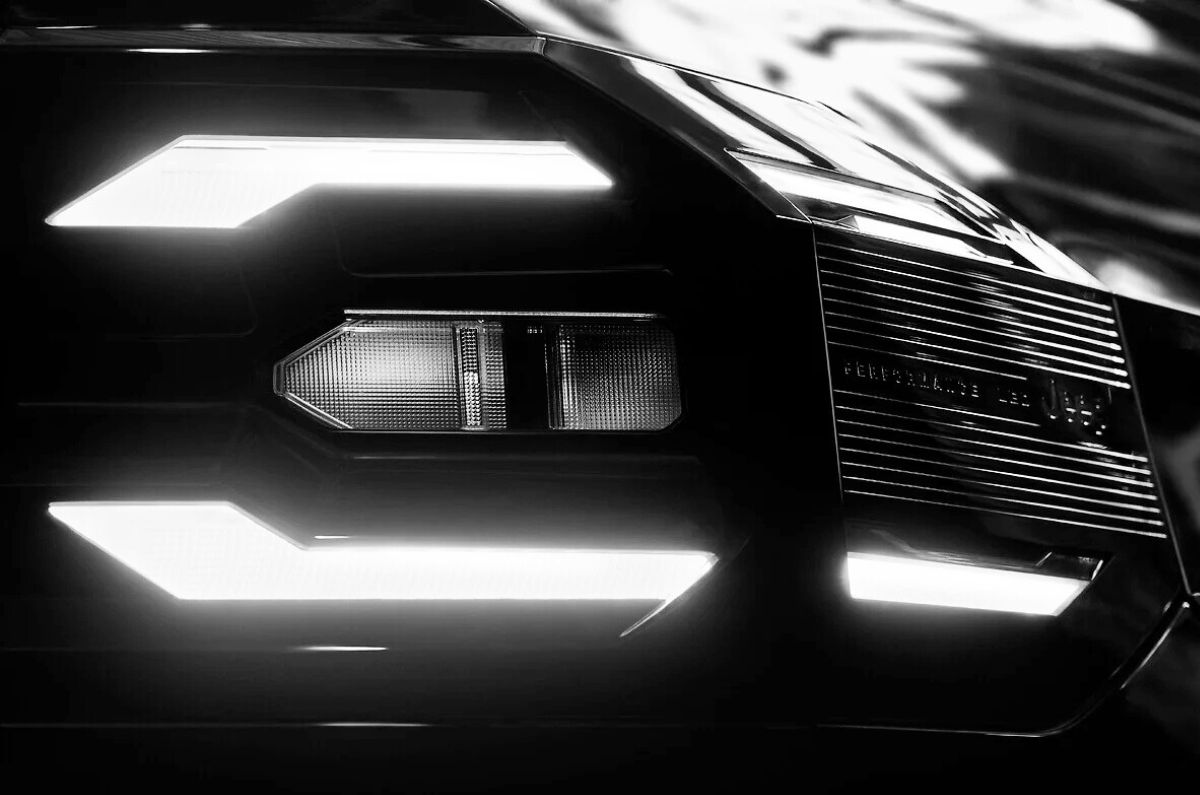 Next-gen Jeep Compass teased 