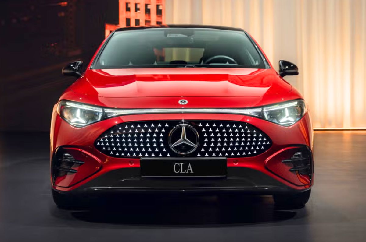 Mercedes Benz CLA EV front 