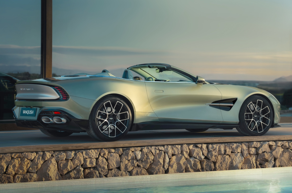 Aston Martin Vanquish Volante revealed as brand’s most powerful convertible - Image 2