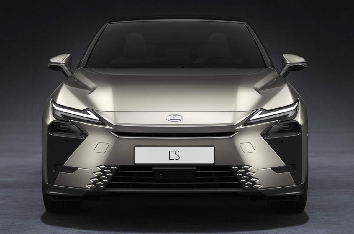 New Lexus ES hybrid