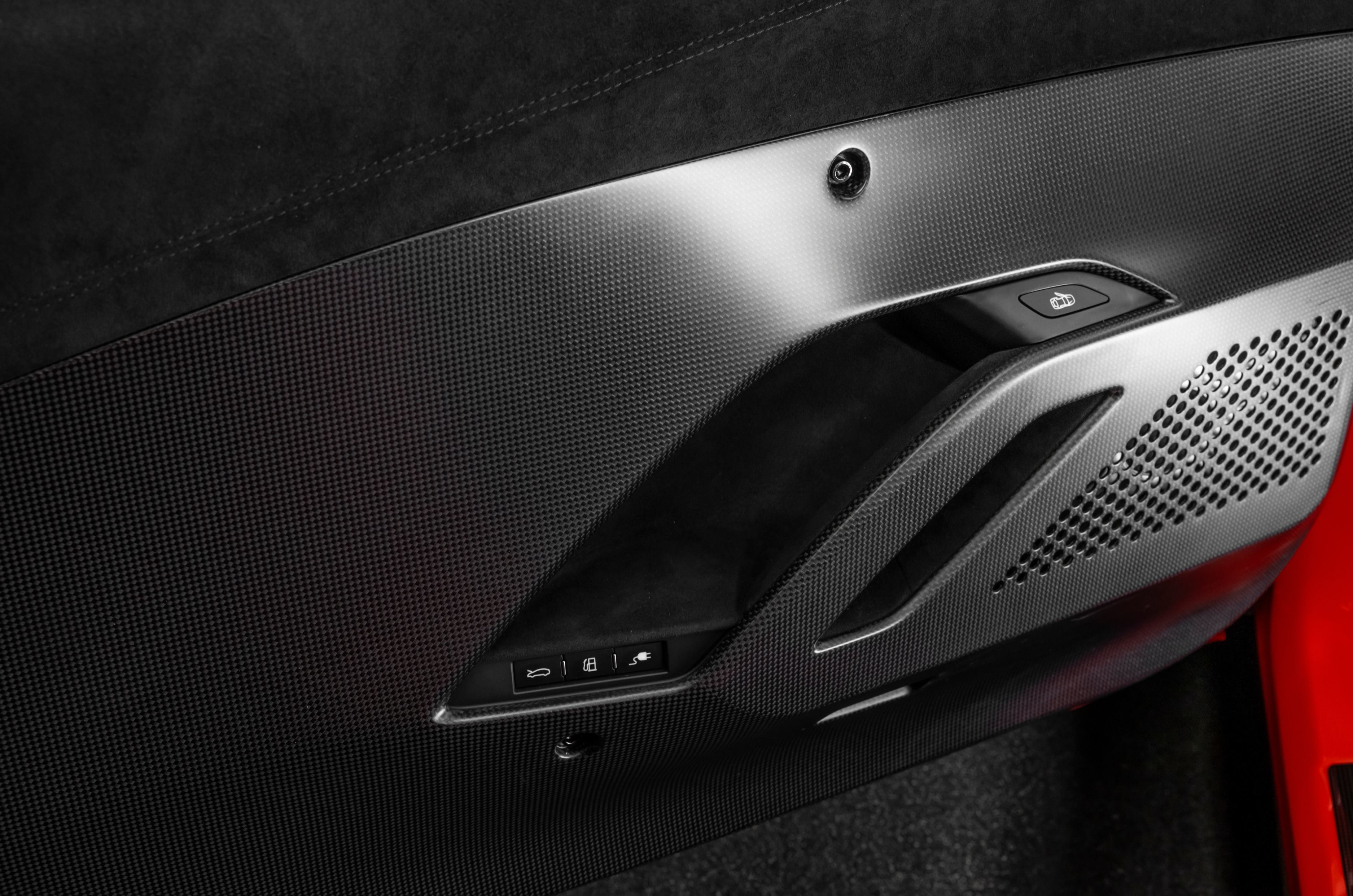 Ferrari 296 Speciale interior door trims 