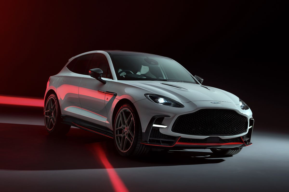 Aston Martin DBX S front quarter 
