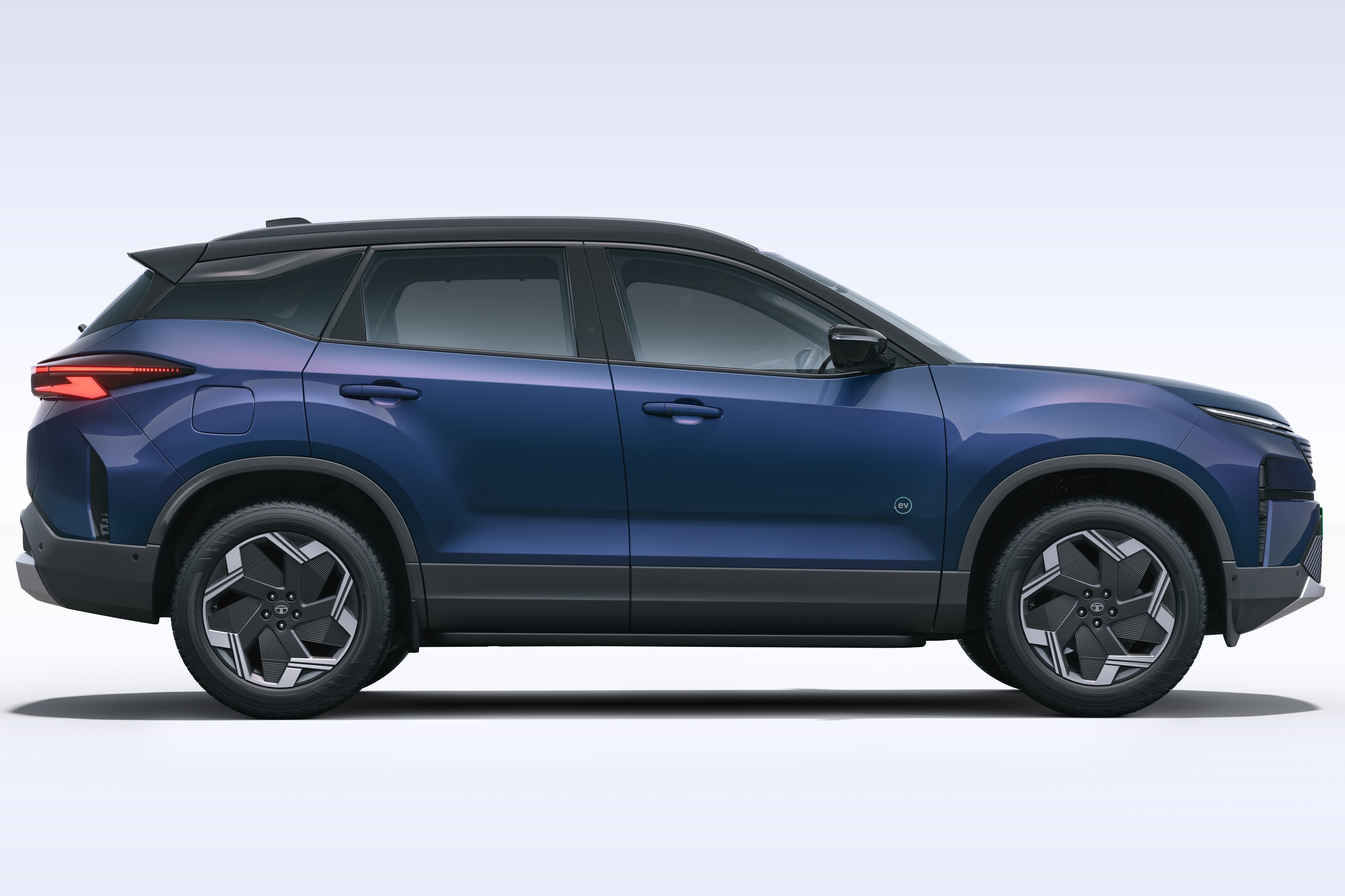 Tata Harrier EV AWD side profile